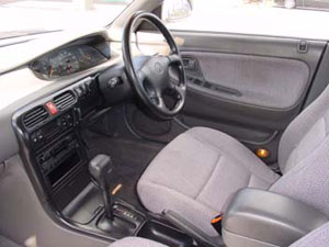 Mazda Cronos 1.8 i V6 24V